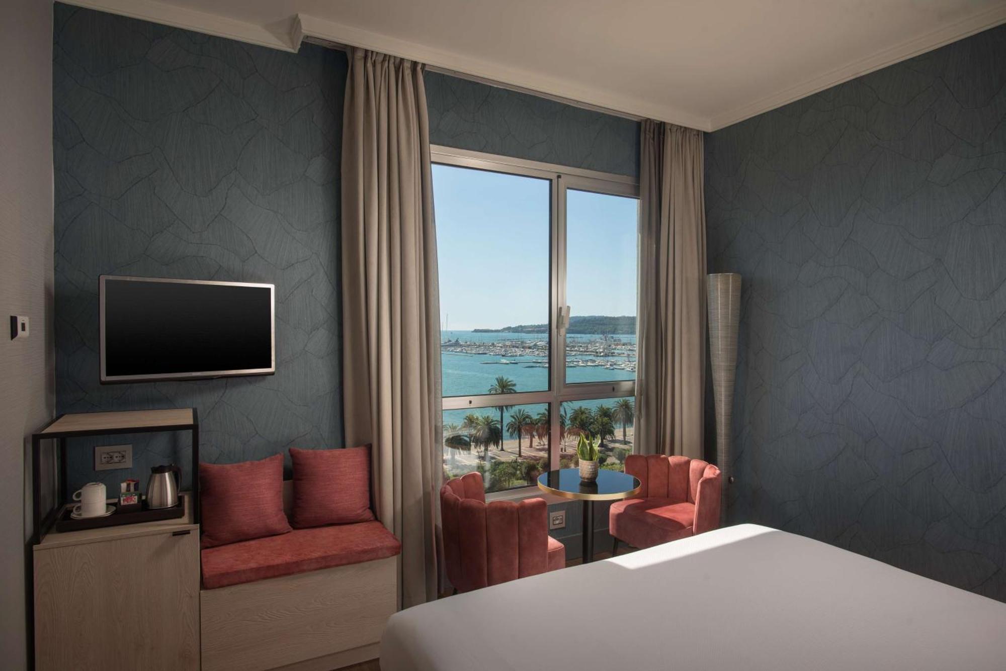 Nh La Spezia Hotel Exterior photo